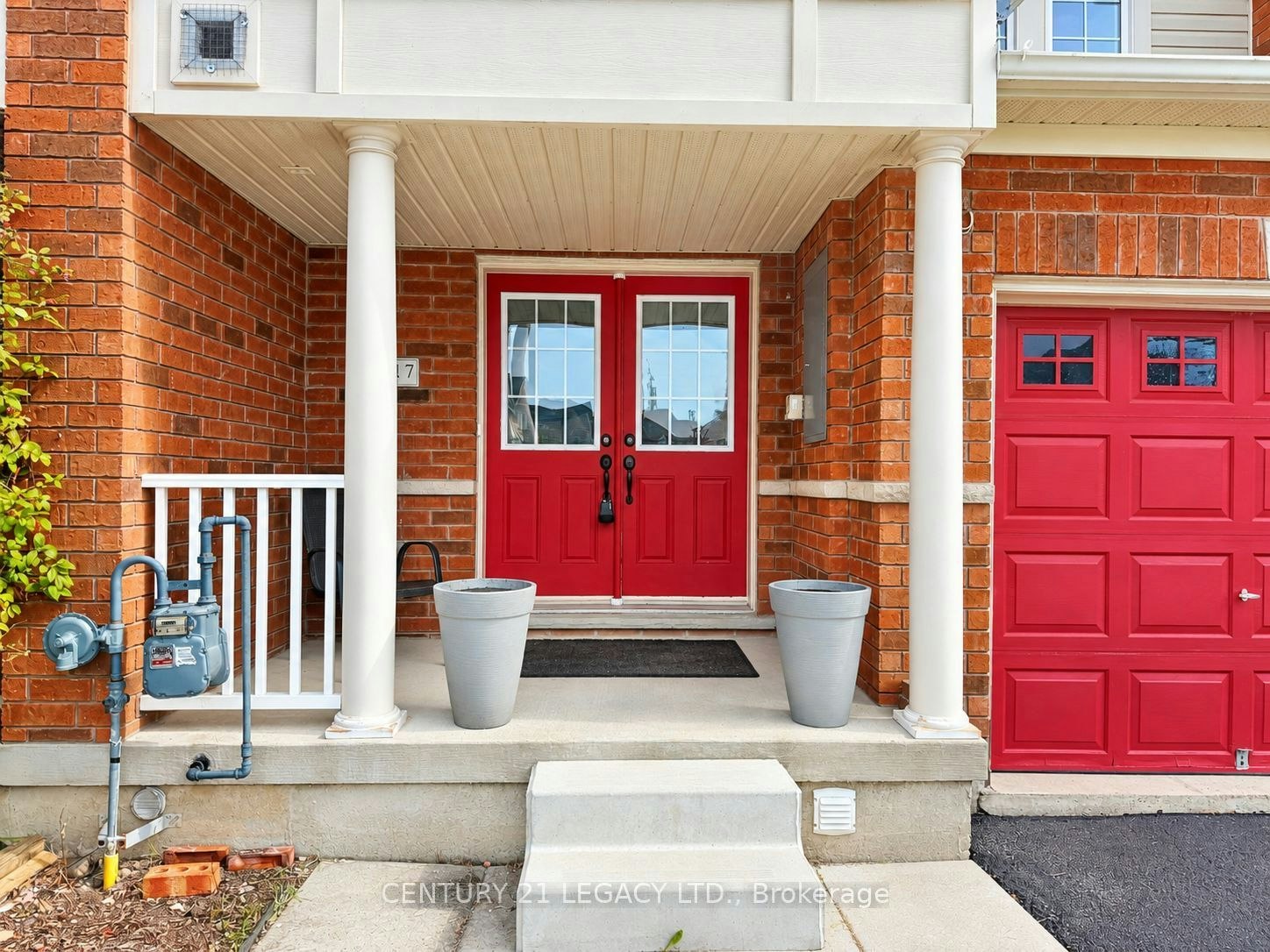 3317 Mikalda Road, Burlington, ON, L7M 0K8 - 2