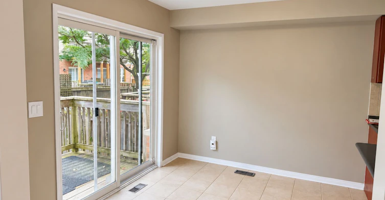 3317 Mikalda Road, Burlington, ON, L7M 0K8 - 13