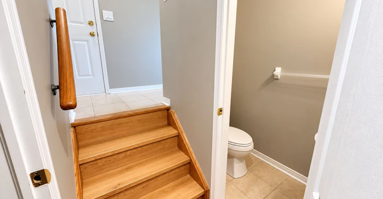 3317 Mikalda Road, Burlington, ON, L7M 0K8 - 7