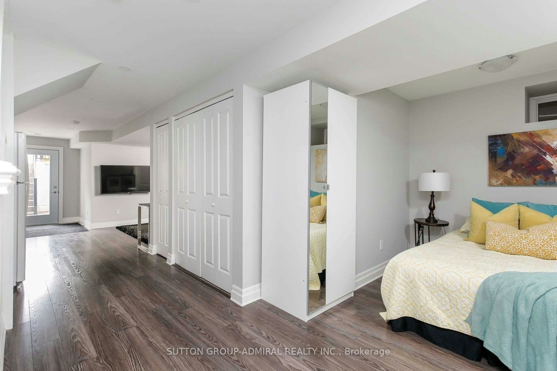 Bsmnt-278 Armadale Avenue, Toronto, ON, M6S 3X4 - 6