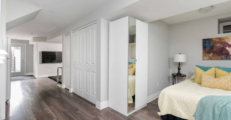 Bsmnt-278 Armadale Avenue, Toronto, ON, M6S 3X4 - 6