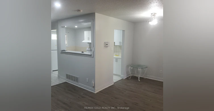 7 Auld Croft Road, Toronto, ON, M9W 6E3 - 8