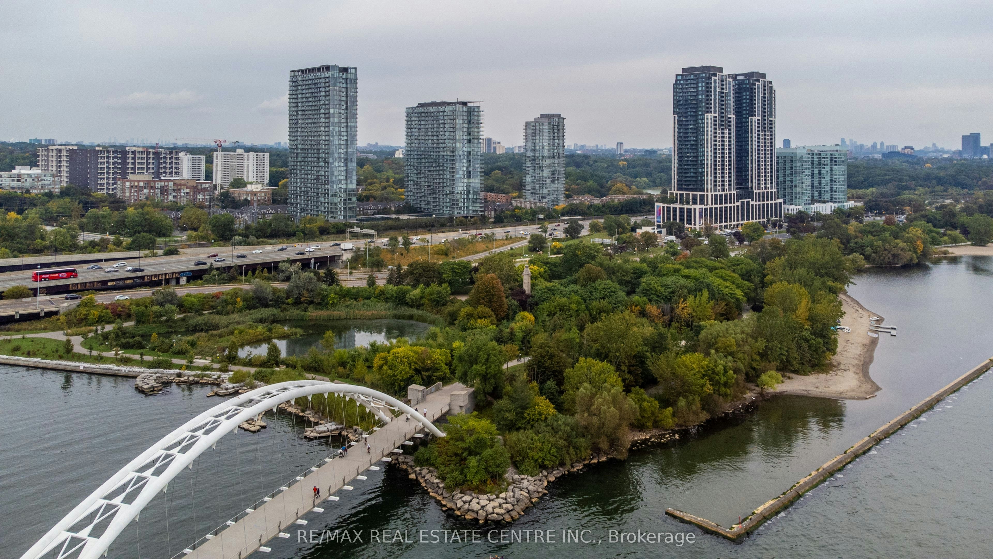 912-103 The Queensway N/A, Toronto, ON, M6S 5B3 - 4
