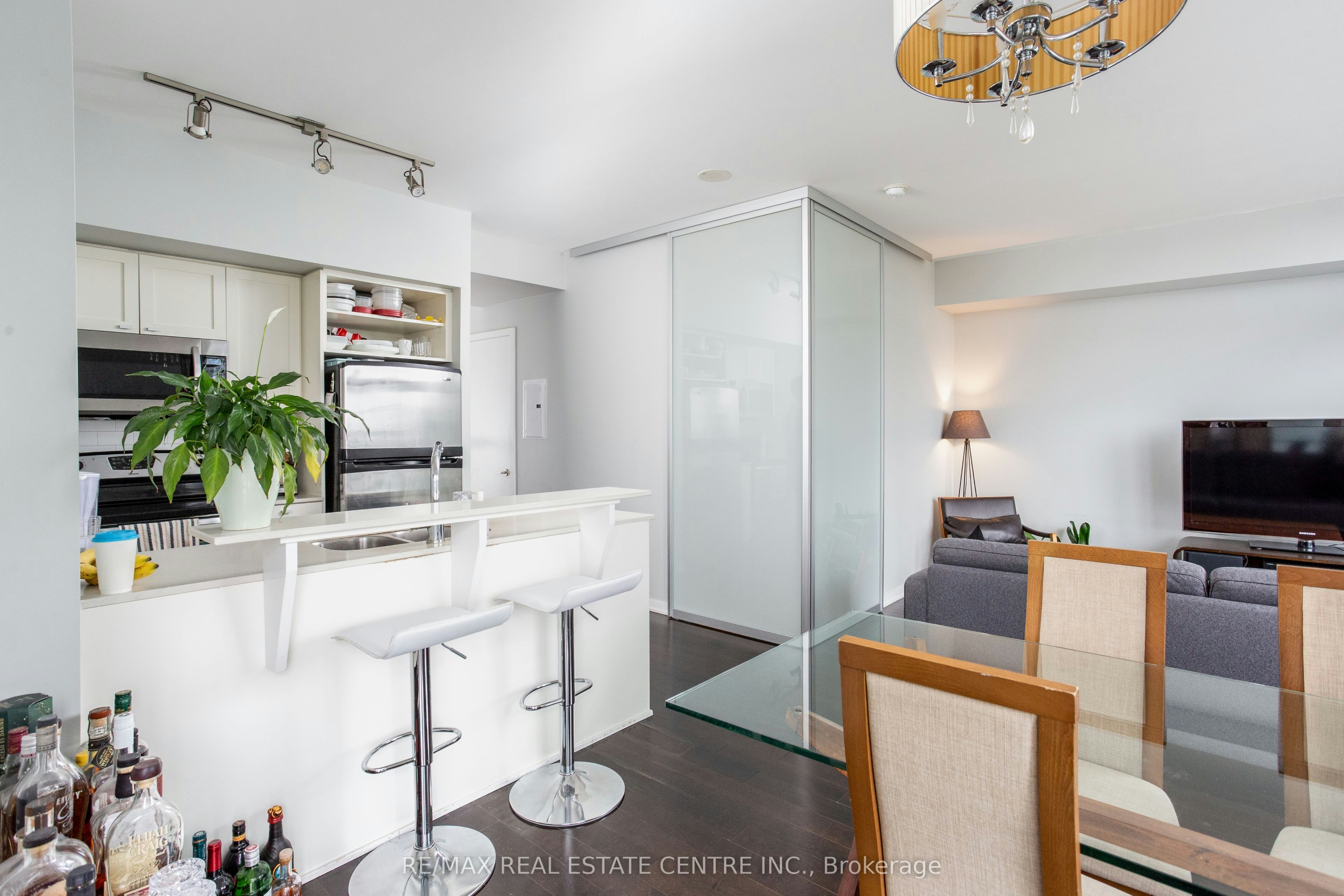 912-103 The Queensway N/A, Toronto, ON, M6S 5B3 - 7