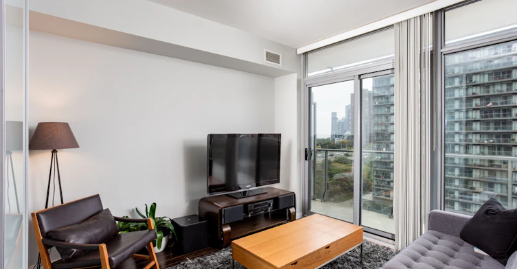912-103 The Queensway N/A, Toronto, ON, M6S 5B3 - 15