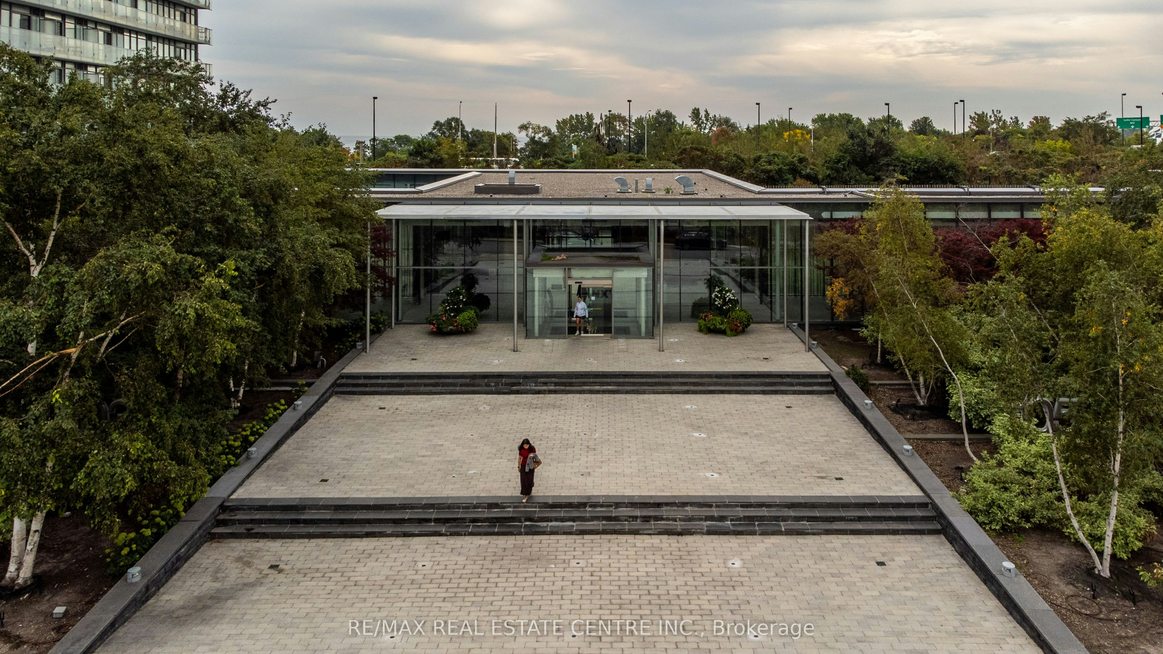 912-103 The Queensway N/A, Toronto, ON, M6S 5B3 - 38