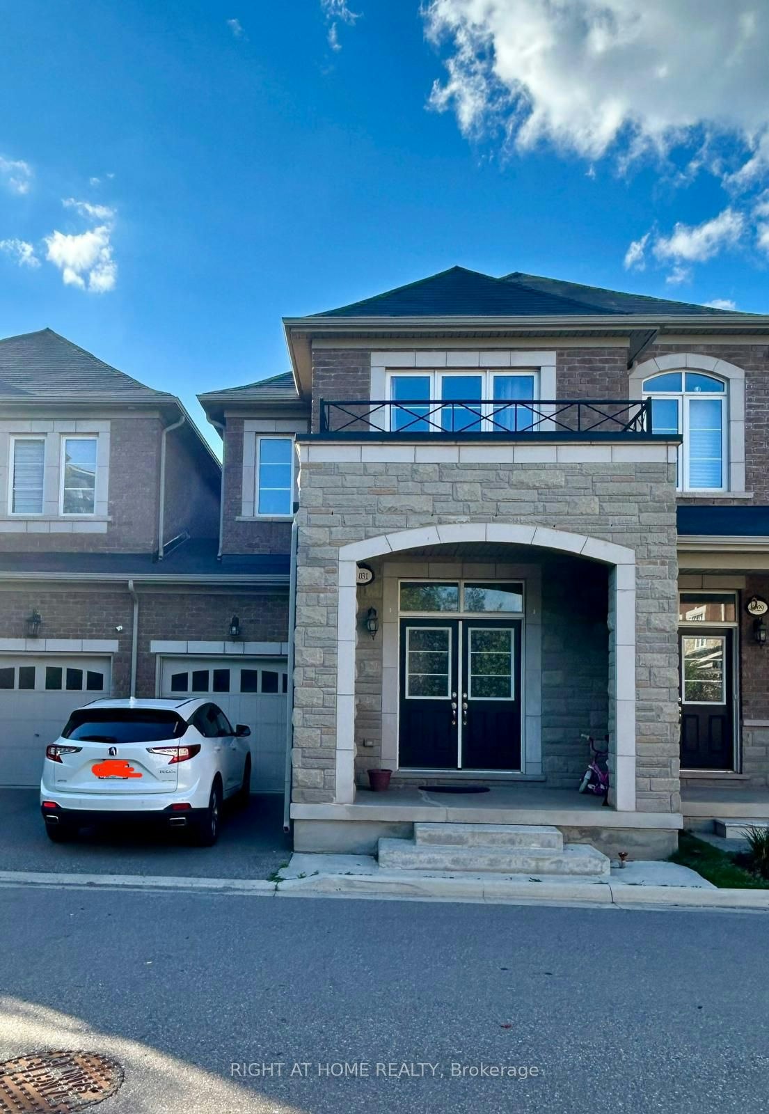 3031 Rivertrail Common, Oakville, ON, L6M 0Z1
