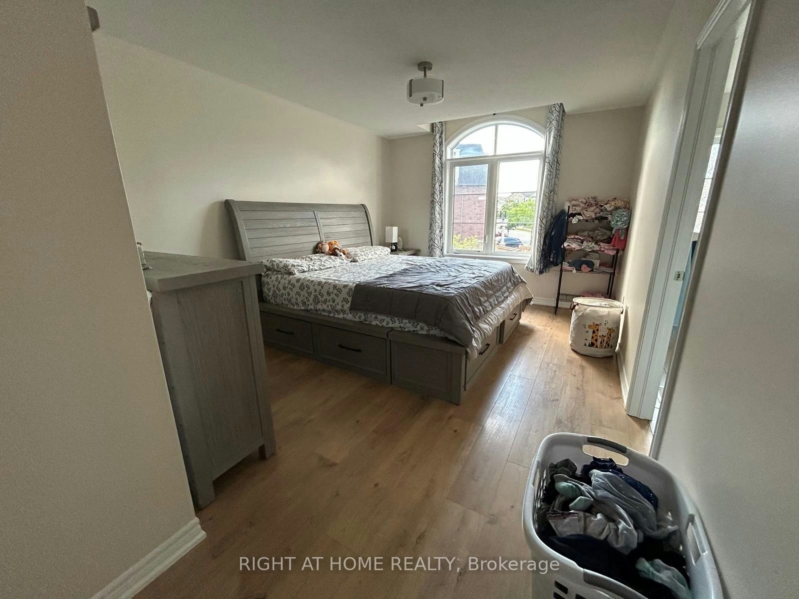 3031 Rivertrail Common, Oakville, ON, L6M 0Z1 - 4