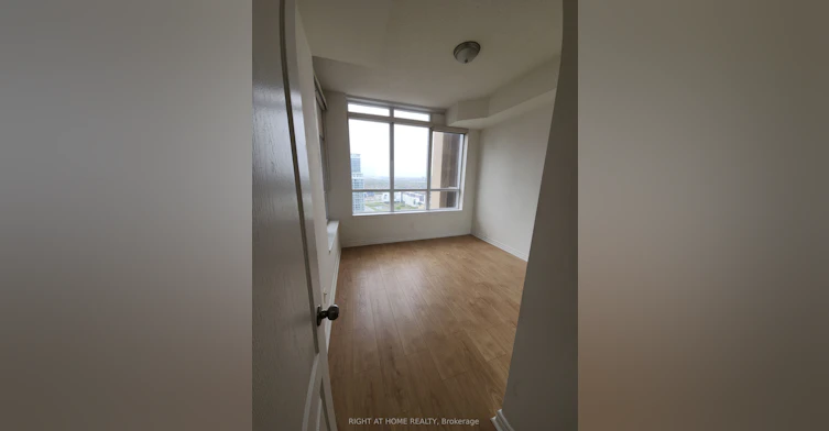 2806-4090 Living Arts Drive, Mississauga, ON, L5B 4M8 - 4