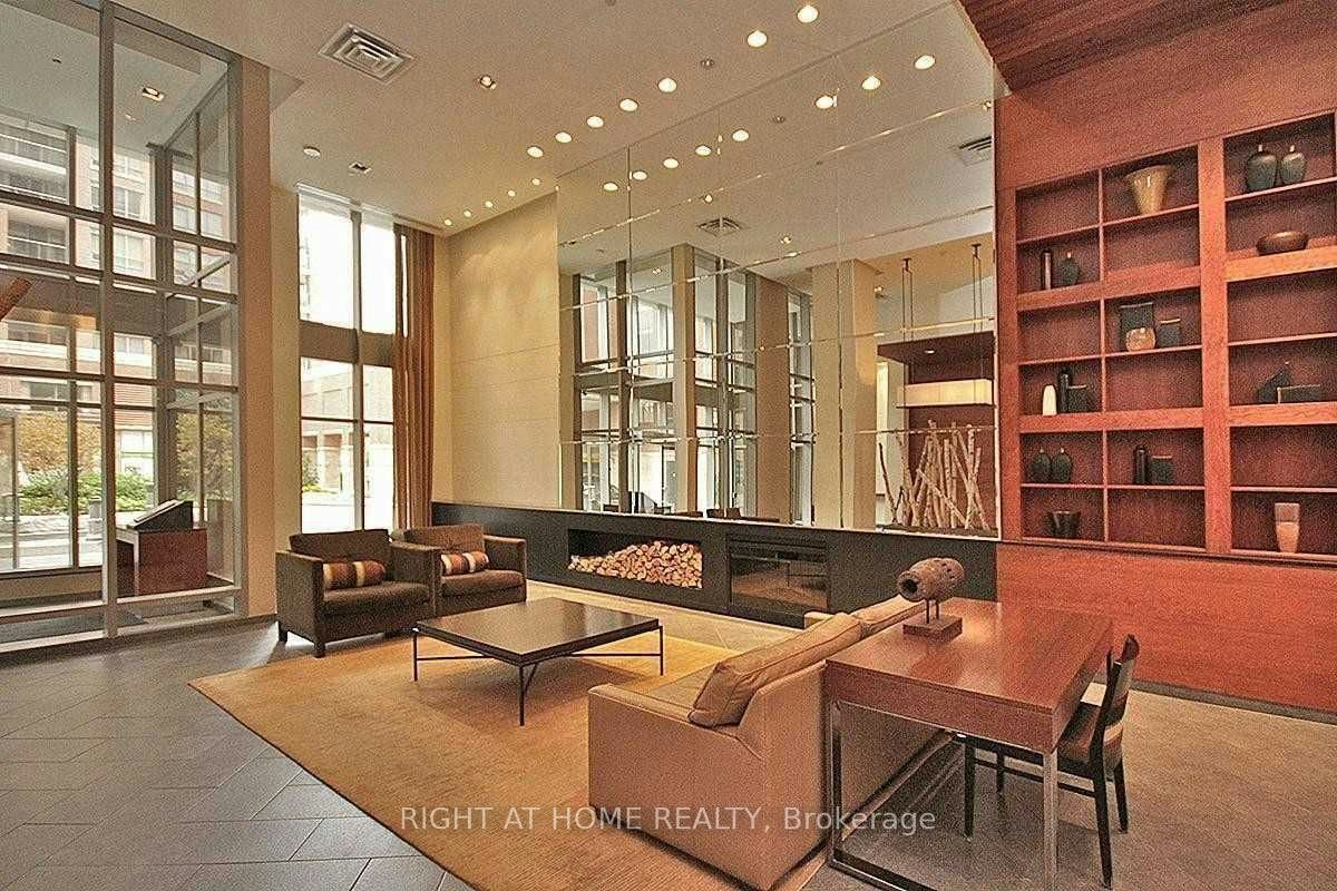 2806-4090 Living Arts Drive, Mississauga, ON, L5B 4M8 - 16