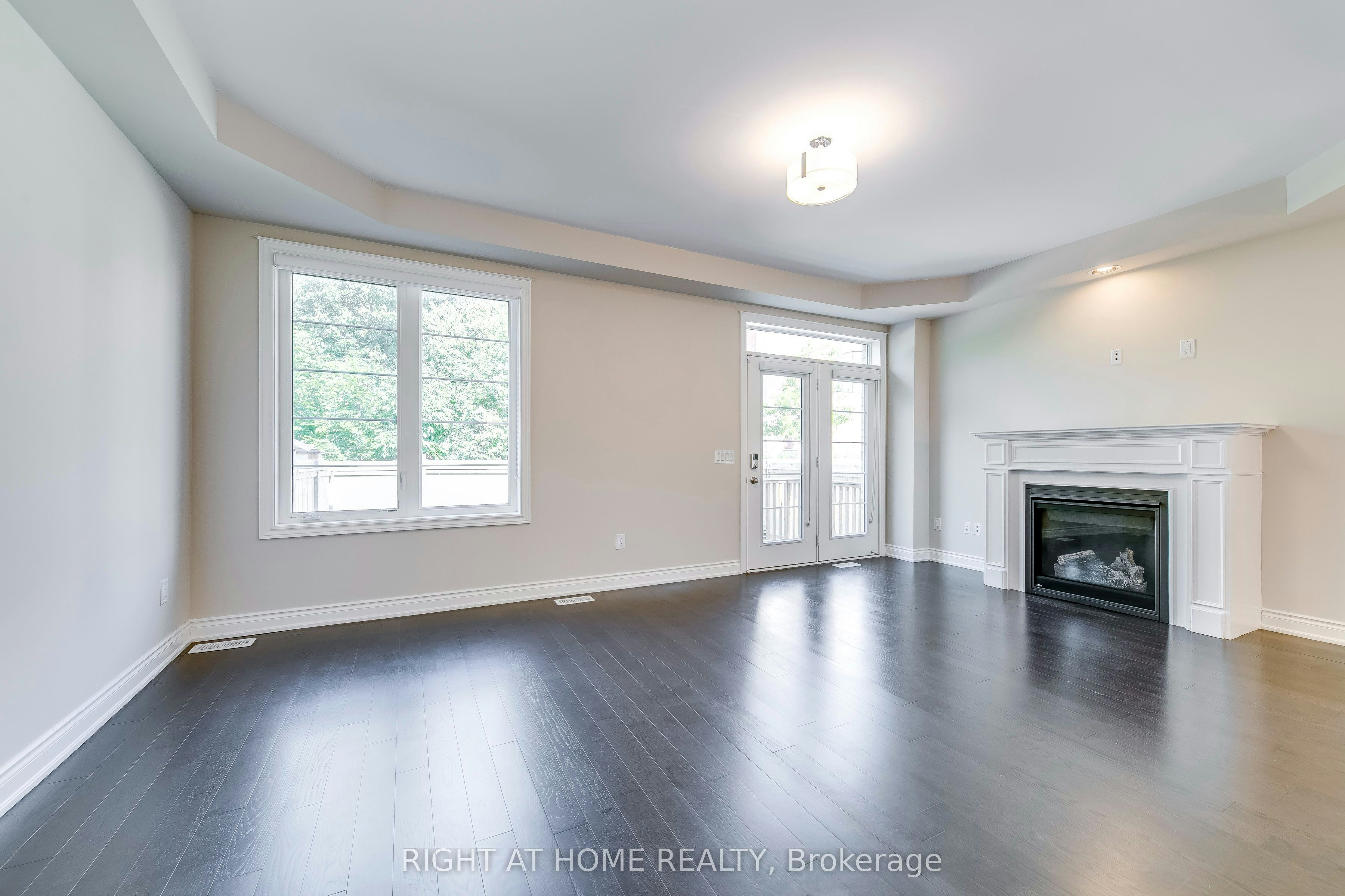 537 Terrace Way, Oakville, ON, L6M 1N6 - 10