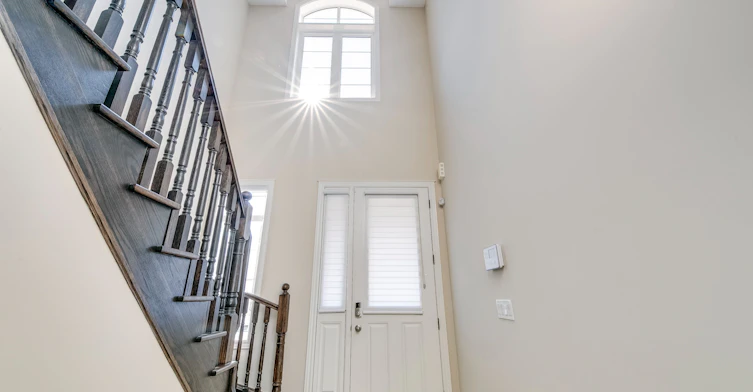 537 Terrace Way, Oakville, ON, L6M 1N6 - 3