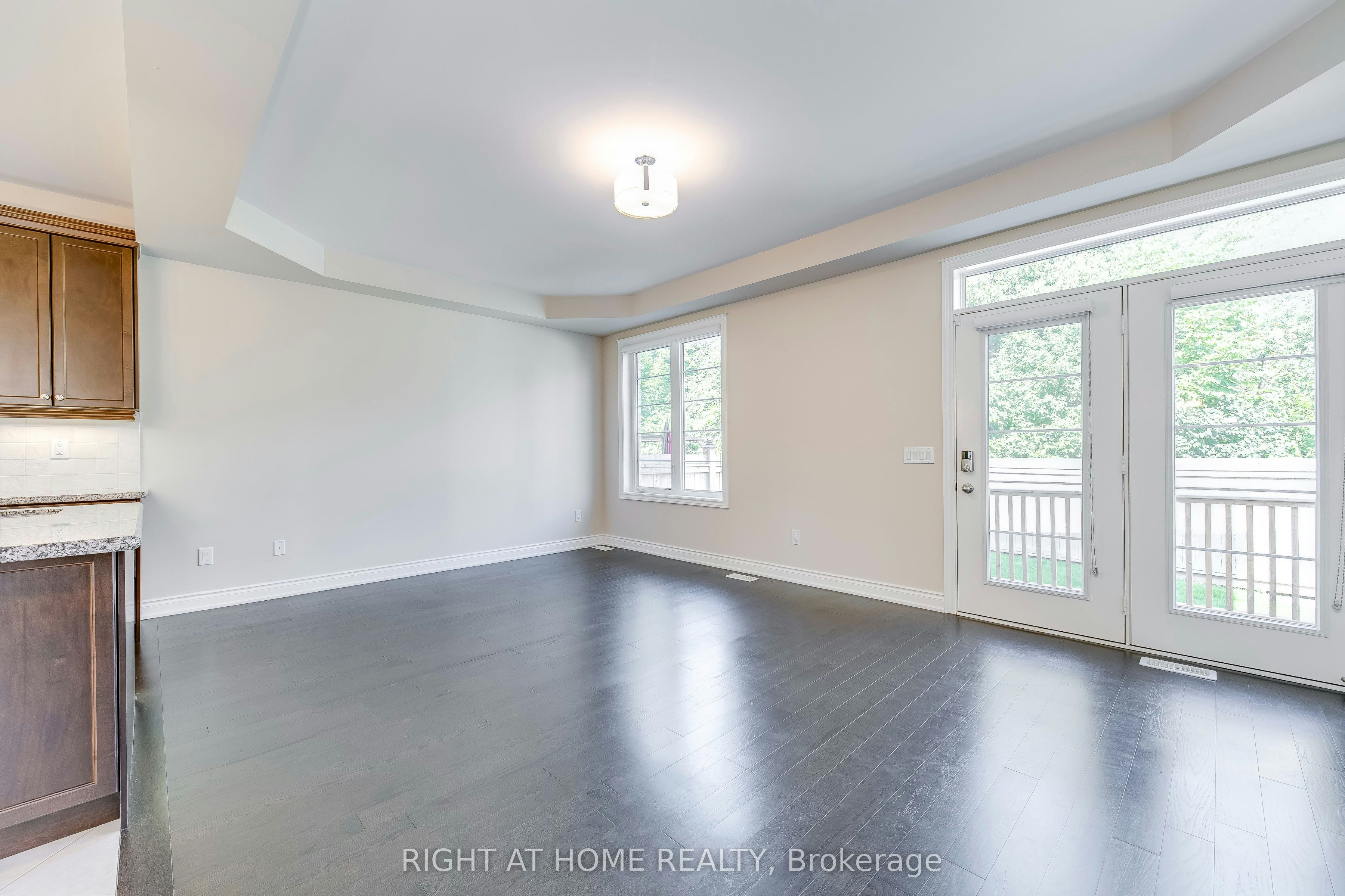 537 Terrace Way, Oakville, ON, L6M 1N6 - 9