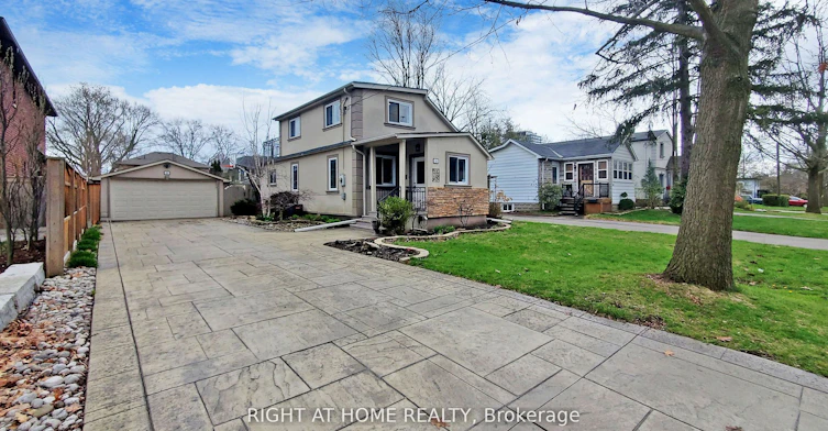 68 Eaglewood Boulevard E, Mississauga, ON, L5G 1V4