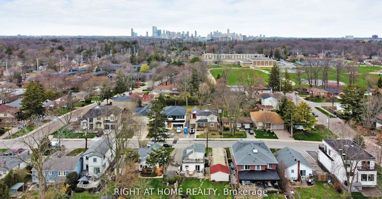 68 Eaglewood Boulevard E, Mississauga, ON, L5G 1V4 - 26