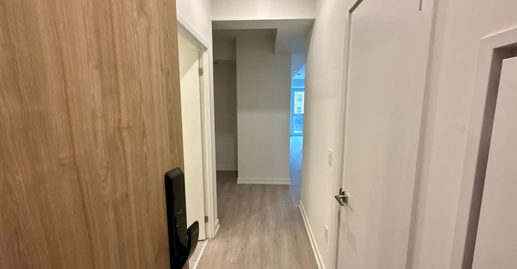 308-1 Fairview Road E, Mississauga, ON, L5A 4C6 - 5