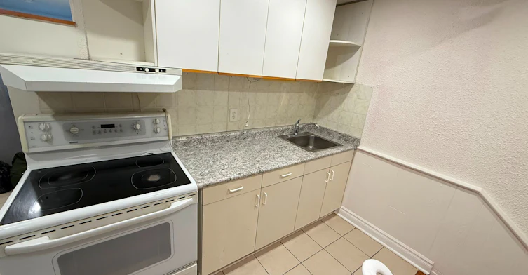BSMT-4154 Sunflower Drive, Mississauga, ON, L5L 2L5 - 7