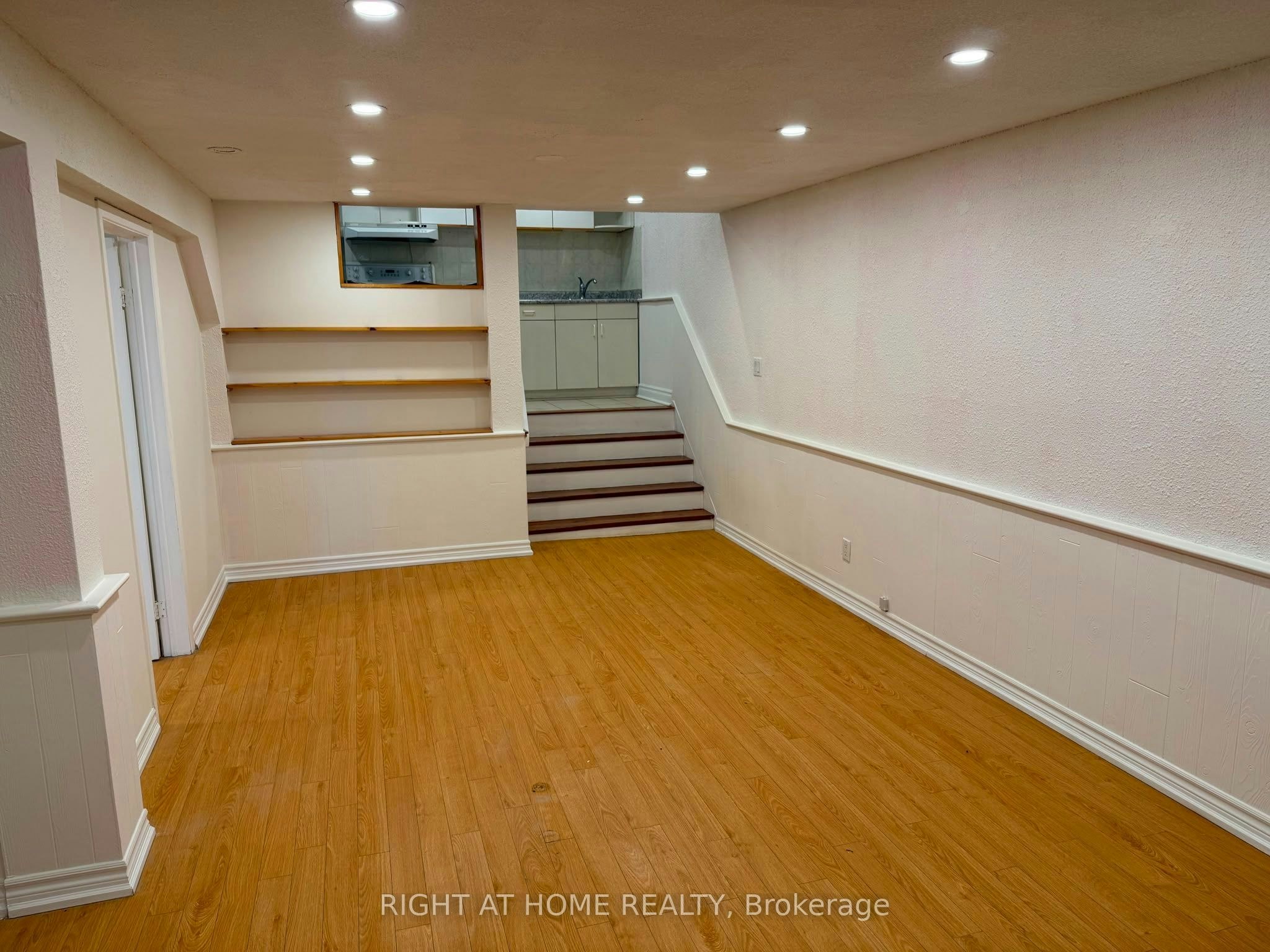 BSMT-4154 Sunflower Drive, Mississauga, ON, L5L 2L5 - 9