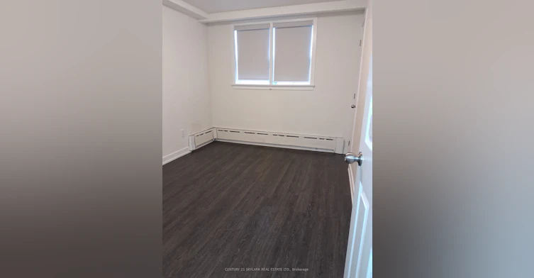 Lower-78 Cavell Avenue, Toronto, ON, M8V 1P2 - 7