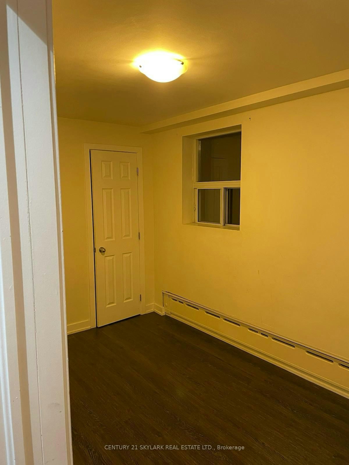 Lower-78 Cavell Avenue, Toronto, ON, M8V 1P2 - 8