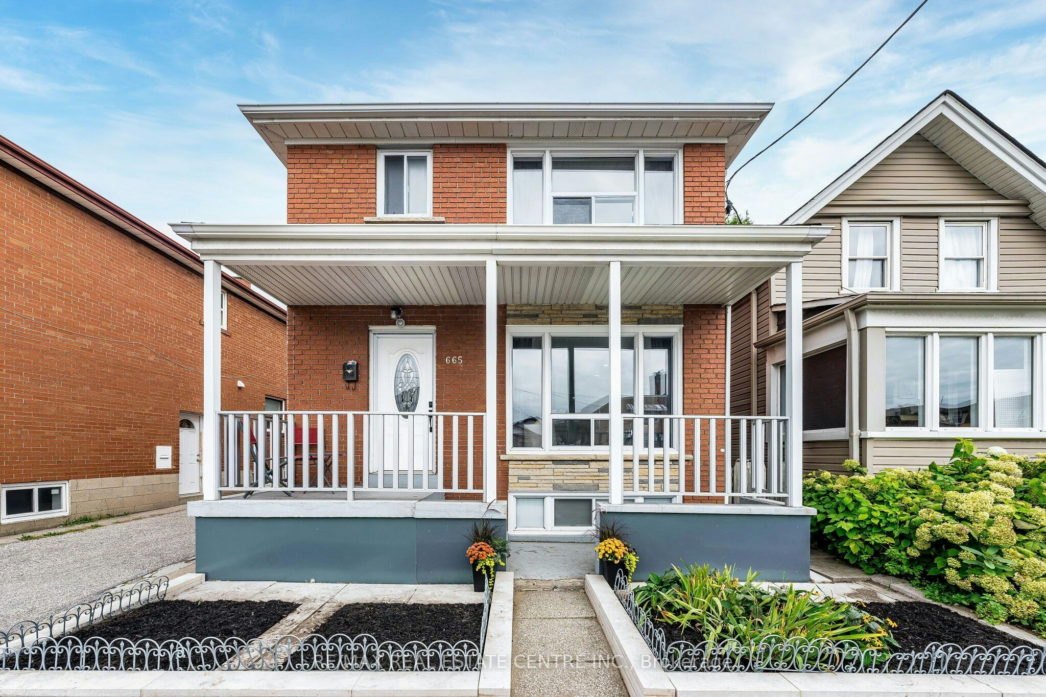 665 Jane Street, Toronto, ON, M6N 4A6