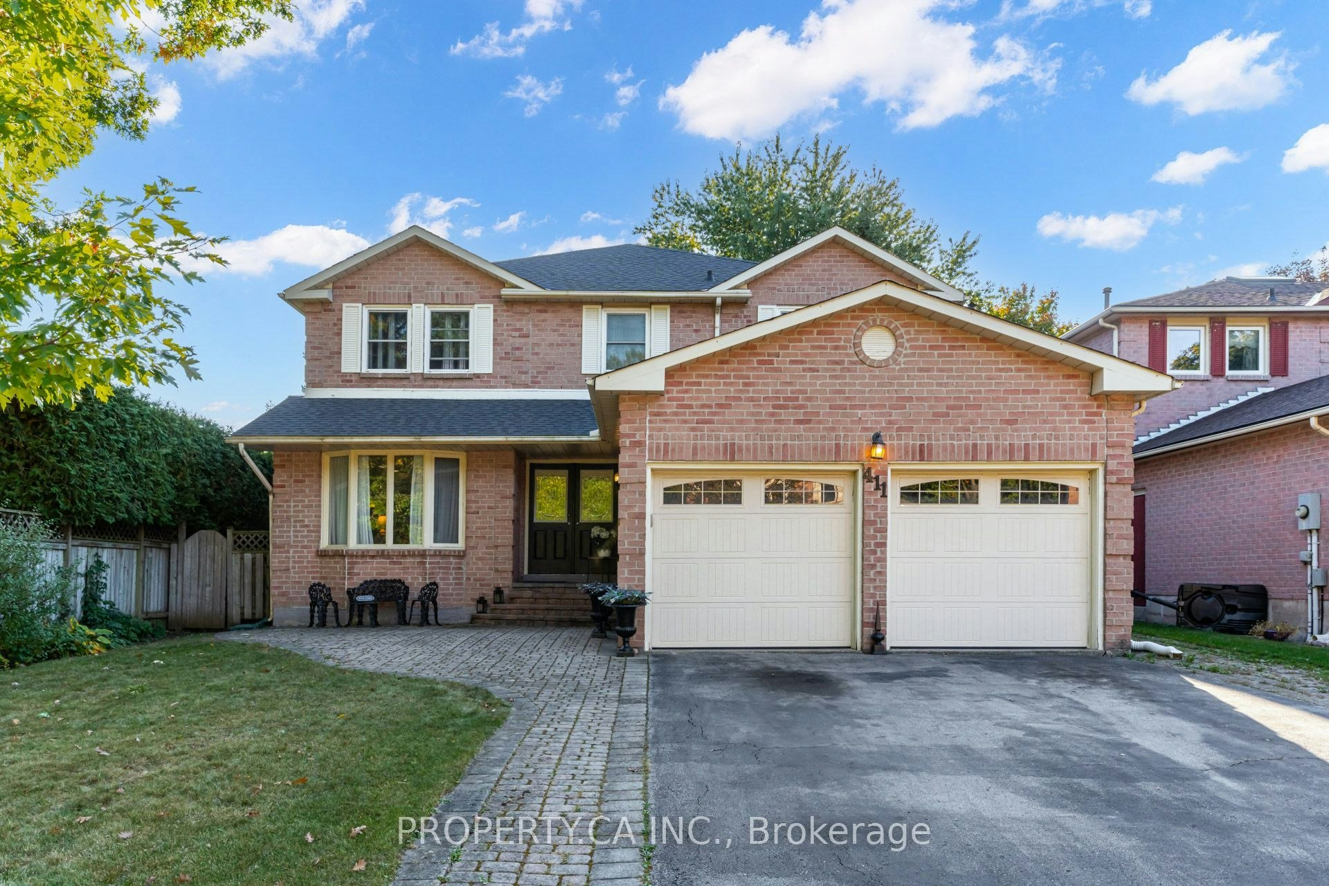411 Freeman Crescent, Oakville, ON, L6H 4R4