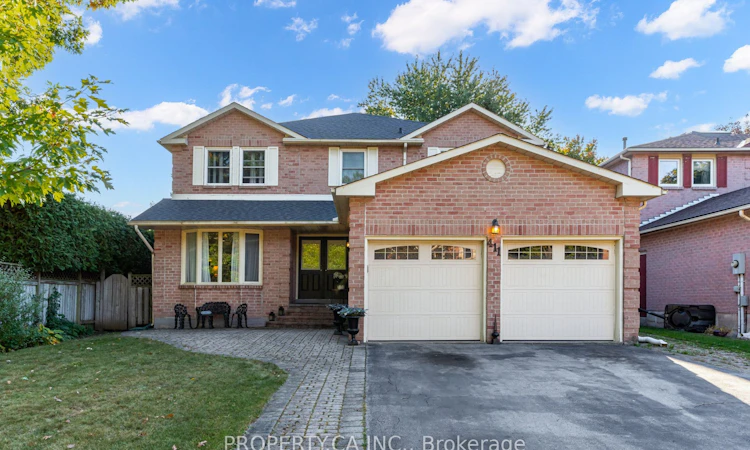 411 Freeman Crescent
