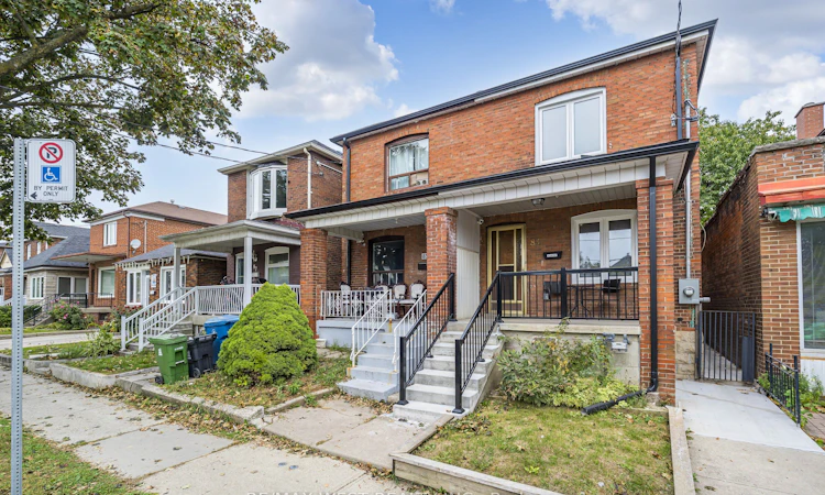 83 Scott Road
