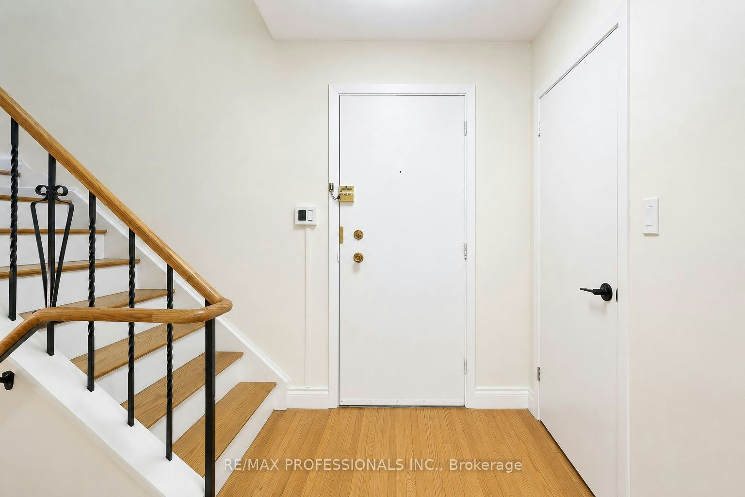 20-160 Carsbrooke Road, Toronto, ON, M9C 1G9 - 14