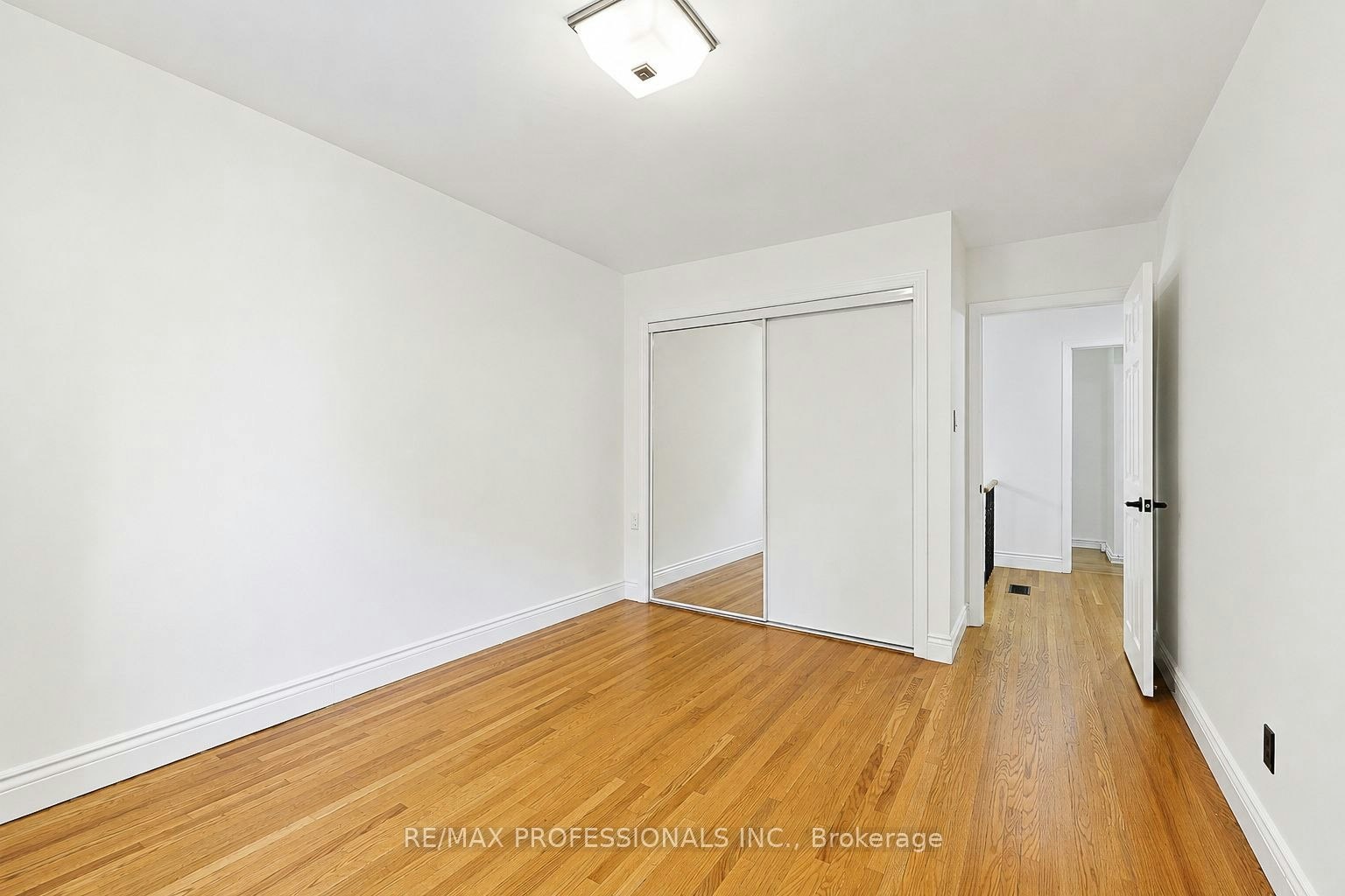 20-160 Carsbrooke Road, Toronto, ON, M9C 1G9 - 18