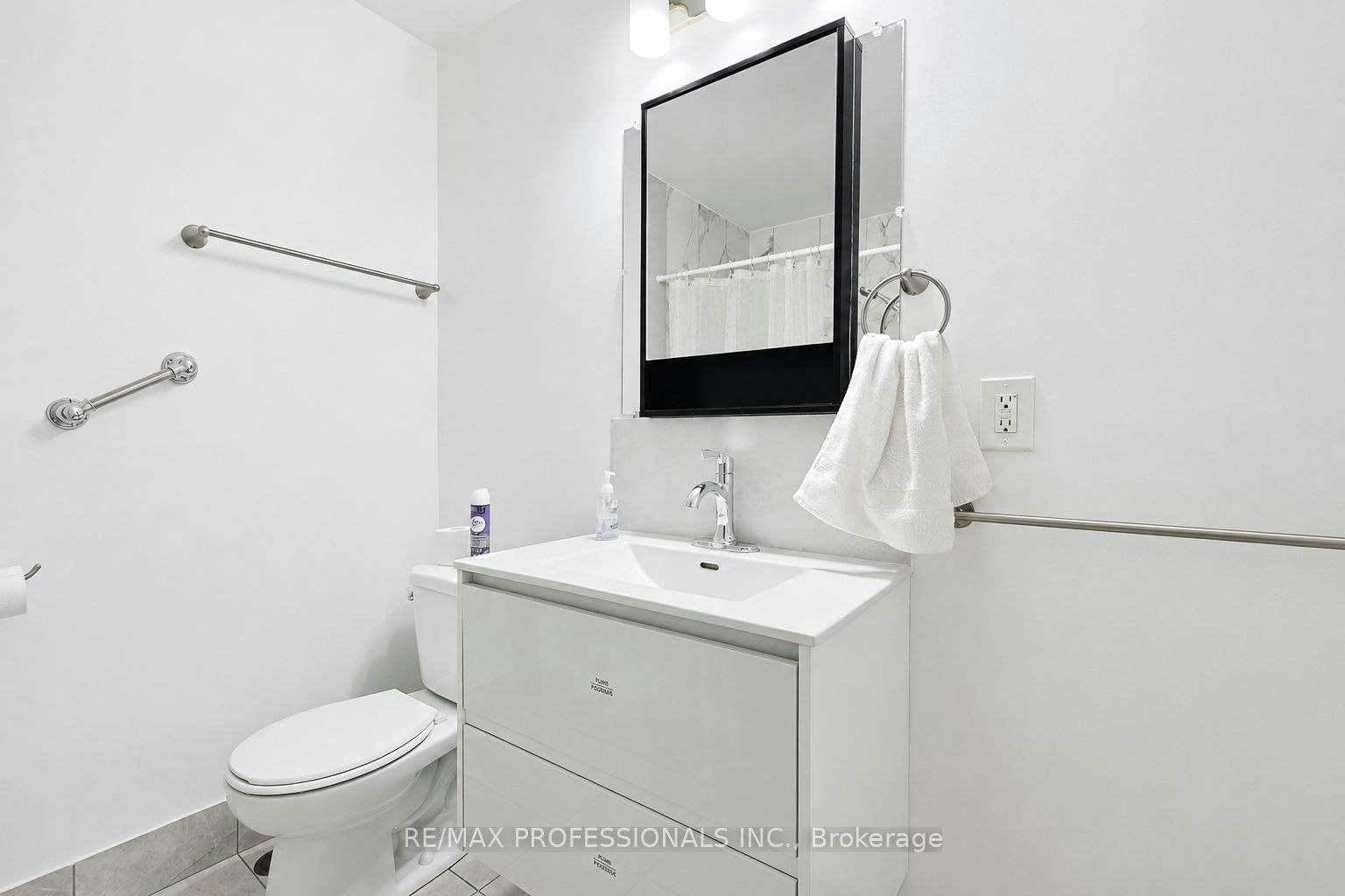 20-160 Carsbrooke Road, Toronto, ON, M9C 1G9 - 22