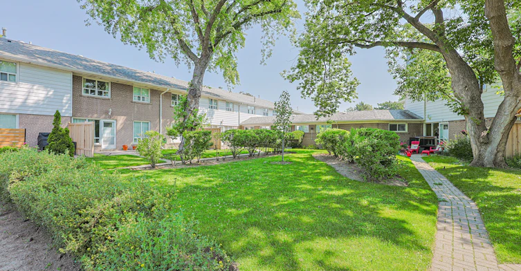 20-160 Carsbrooke Road, Toronto, ON, M9C 1G9 - 35