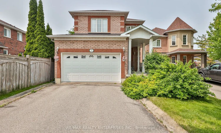 3 Jack Kenny Court