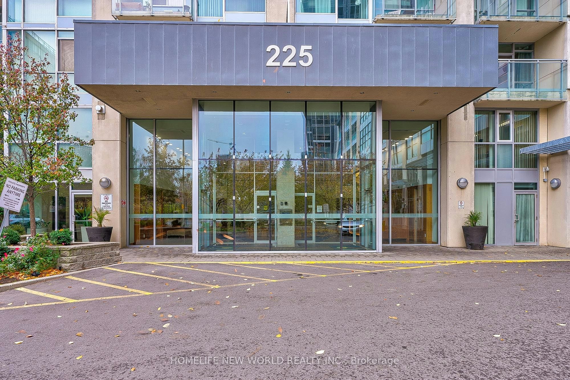 2209-225 Webb Drive, Mississauga, ON, L5B 4P2 - 2