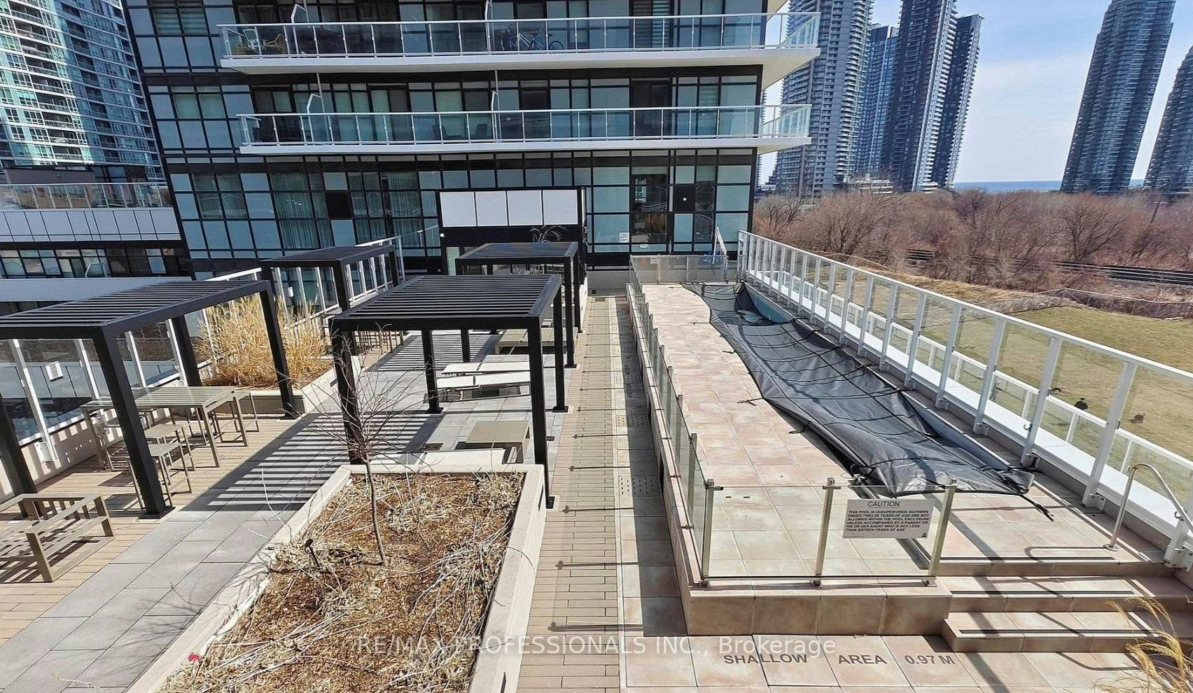 504-251 Manitoba Street, Toronto, ON, M8Y 0C7 - 8