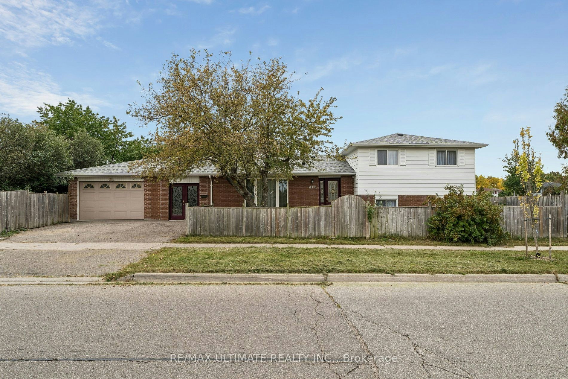 3478 Monica Drive, Mississauga, ON, L4T 3E8
