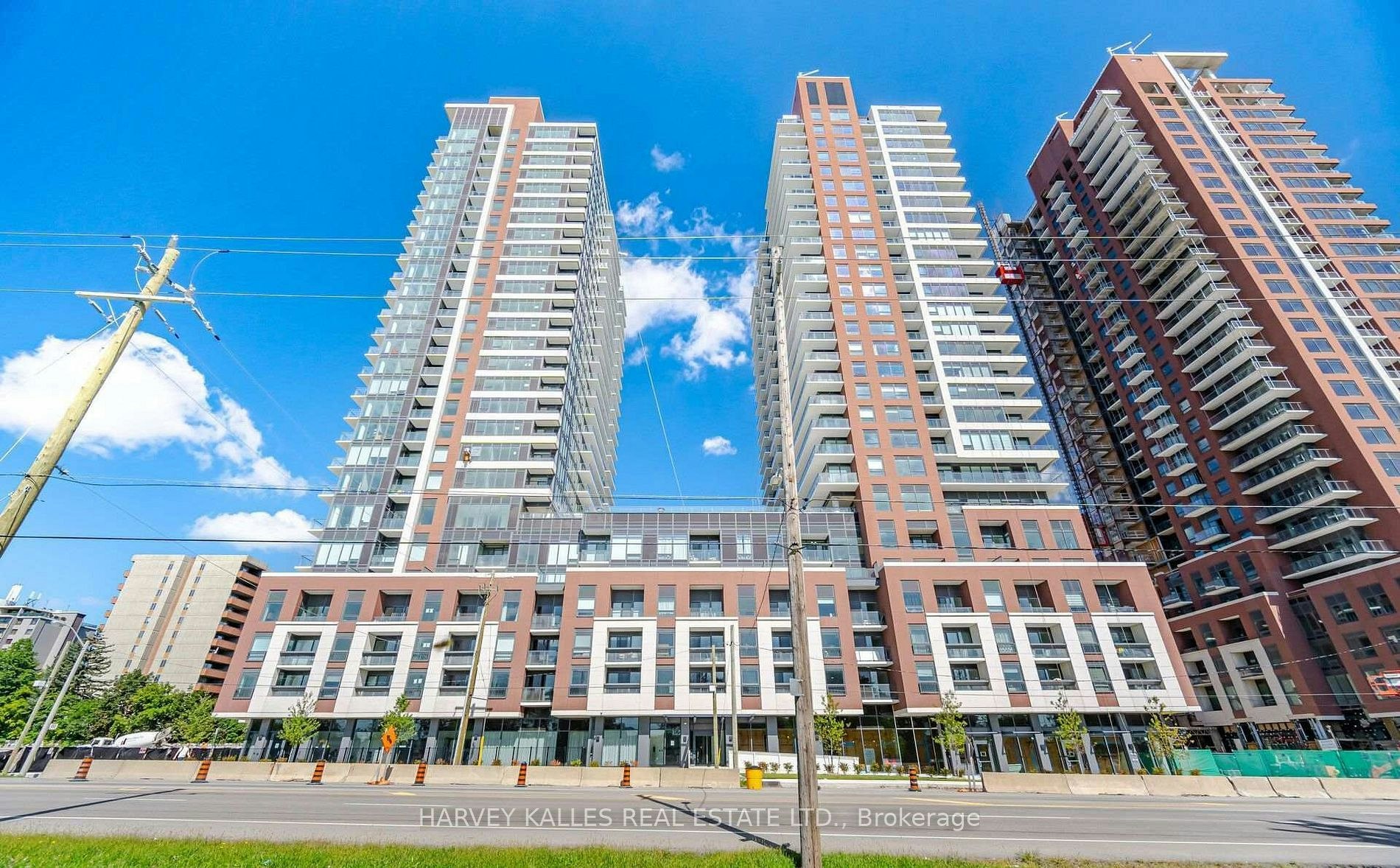 2220-4010 Eglinton Avenue W, Toronto, ON, M9A 4M2