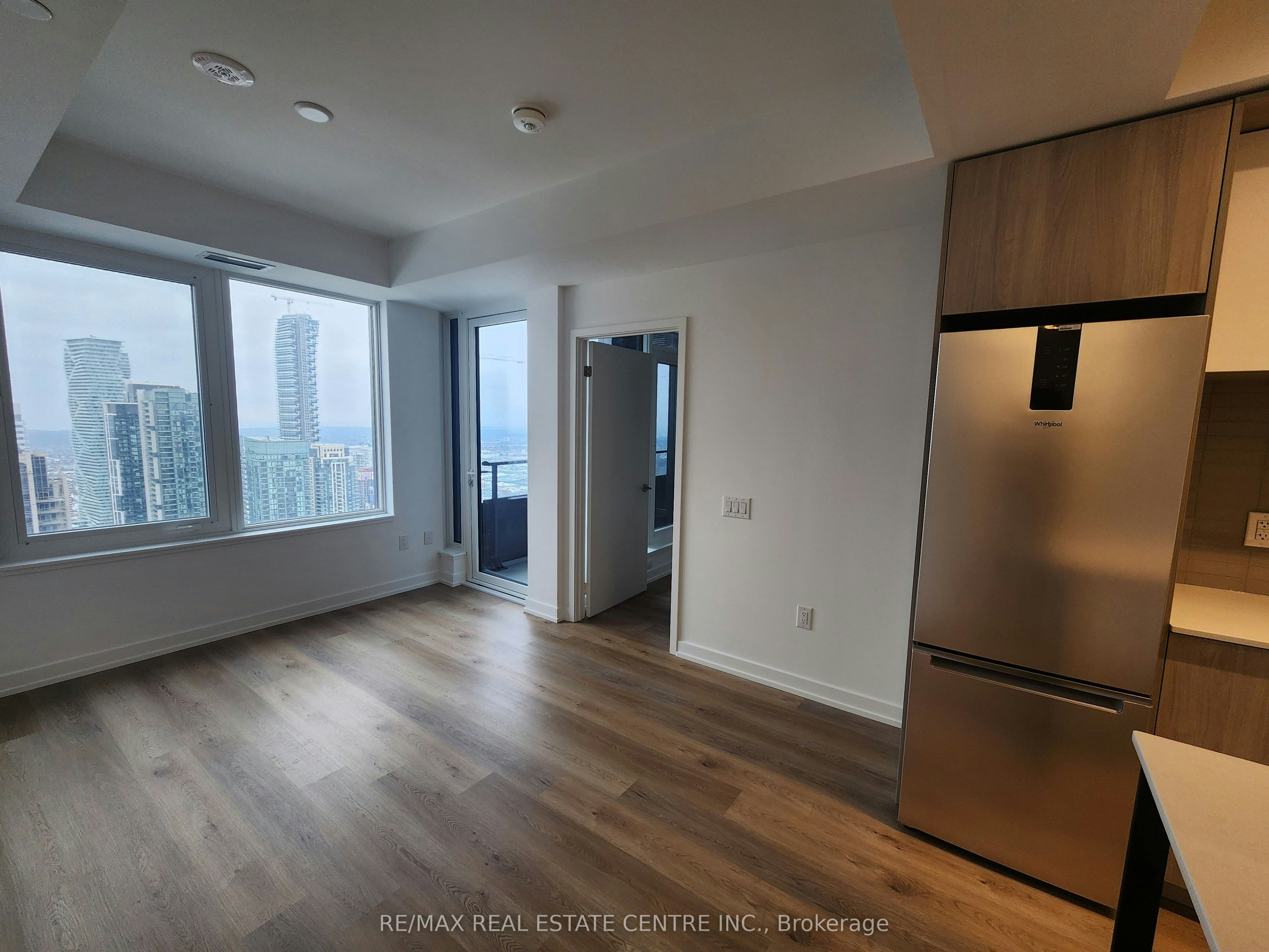 4305-395 Square One Drive, Mississauga, ON, L5B 0P6 - 18