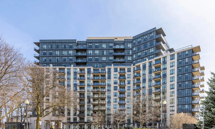 816-1135 Royal York Road