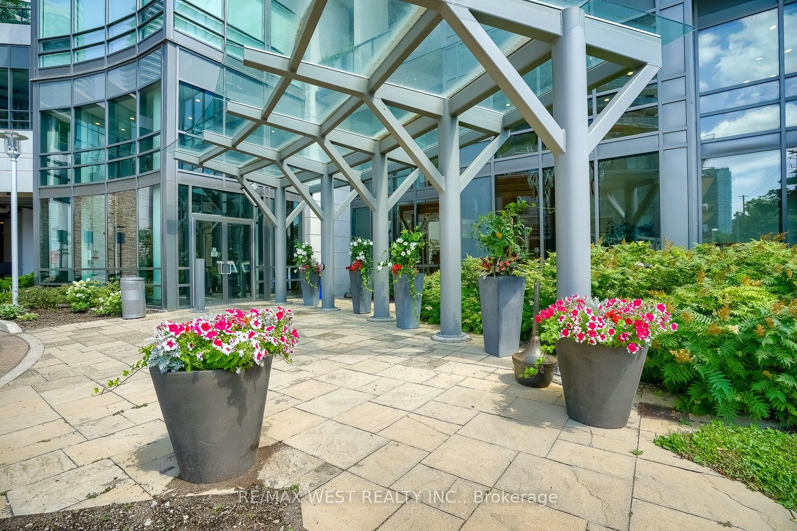 908-2240 Lake Shore Boulevard W, Toronto, ON, M8V 0B1 - 3