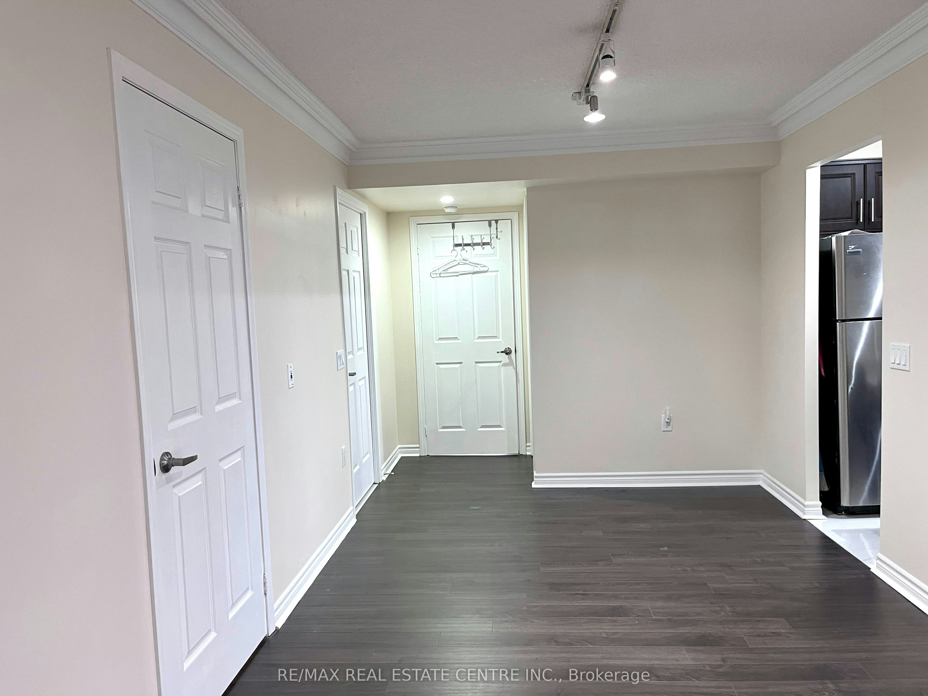 1013-55 Strathaven Drive, Mississauga, ON, L5R 4G9 - 7