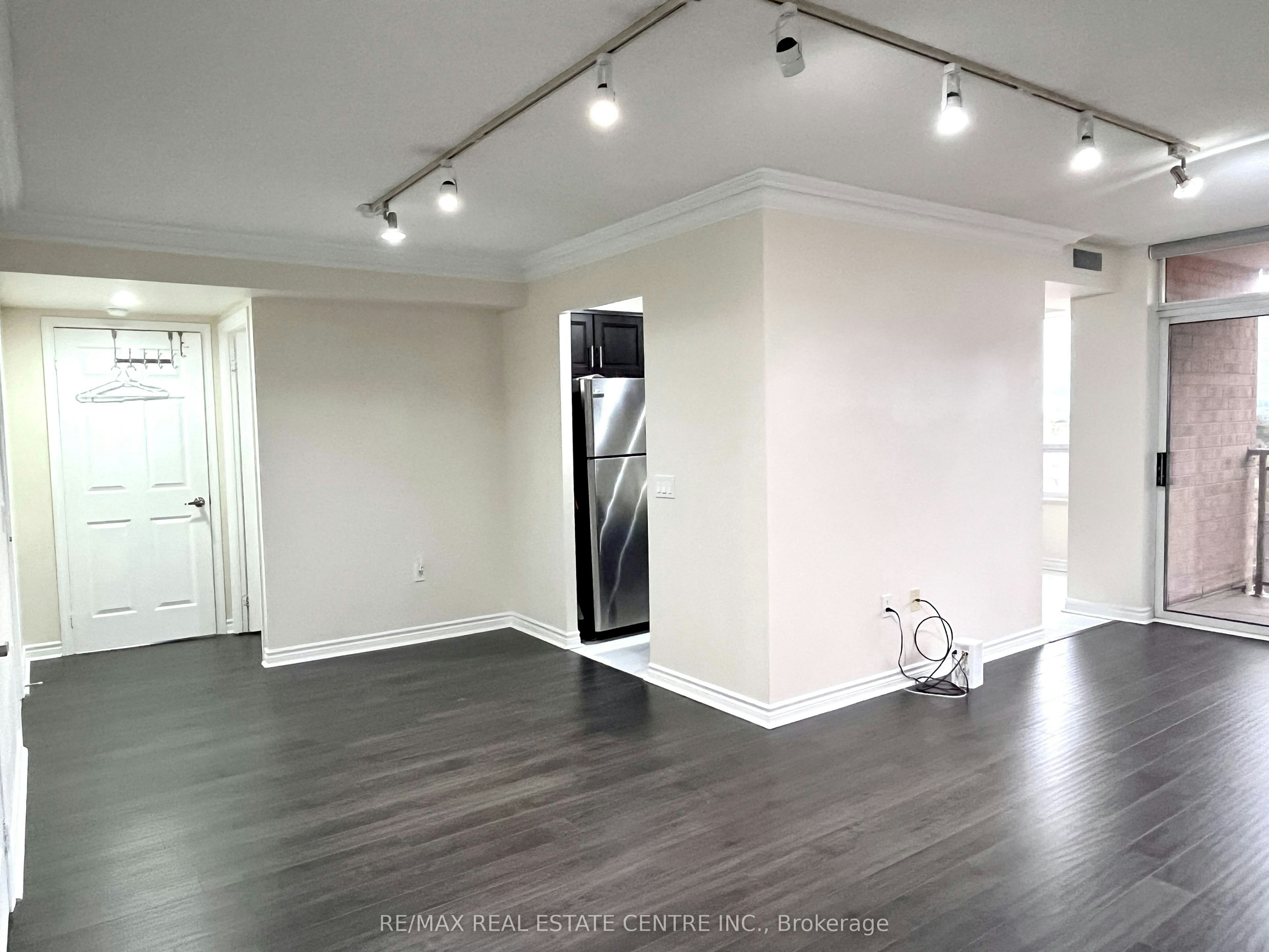 1013-55 Strathaven Drive, Mississauga, ON, L5R 4G9 - 6
