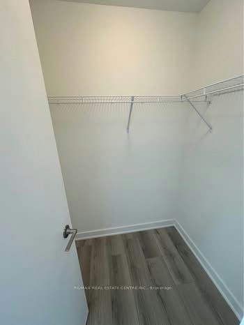617-1140 Clarriage Court, Milton, ON, L9E 1B3 - 11