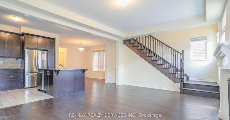4 Divers Road, Brampton, ON, L7A 5C8 - 14