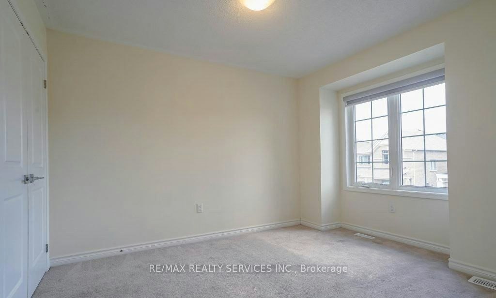 4 Divers Road, Brampton, ON, L7A 5C8 - 27