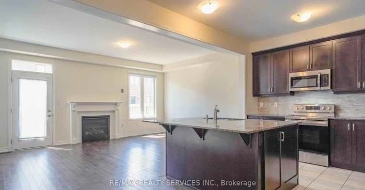 4 Divers Road, Brampton, ON, L7A 5C8 - 11