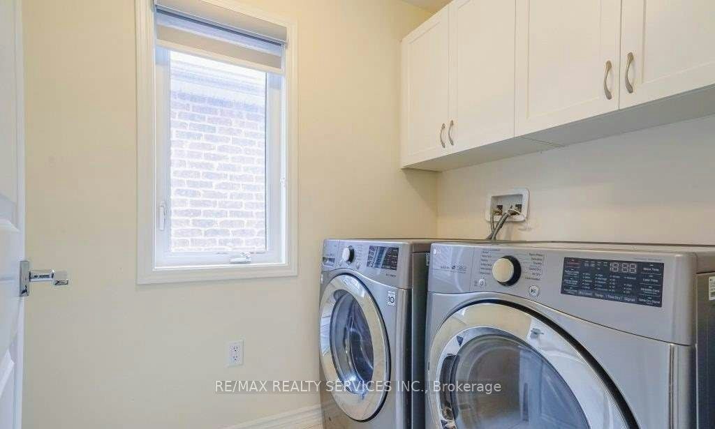 4 Divers Road, Brampton, ON, L7A 5C8 - 25