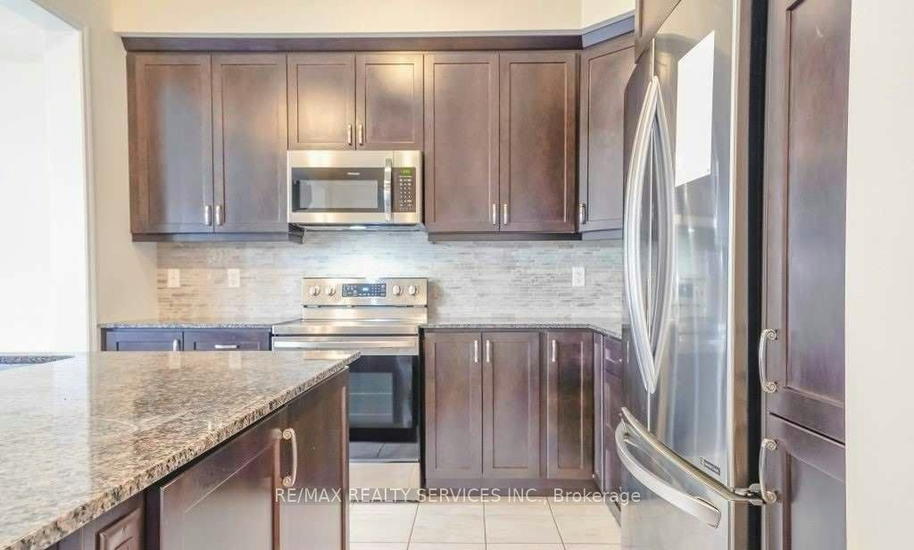 4 Divers Road, Brampton, ON, L7A 5C8 - 17
