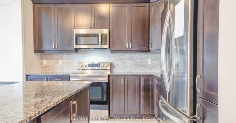 4 Divers Road, Brampton, ON, L7A 5C8 - 17