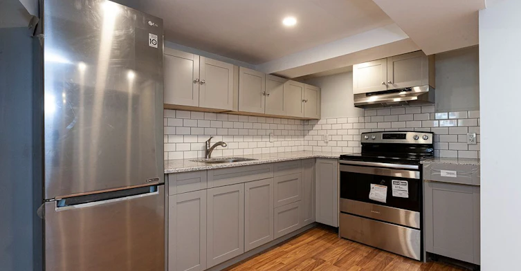 2-480 Jane Street, Toronto, ON, M6S 4A2 - 10